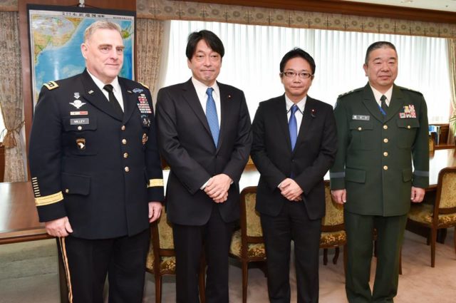 米陸軍参謀総長の大臣表敬